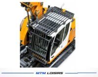 Capture d’écran 2026-06-29 115819-compressed Grille de Protection Avant pour Cabine JDM C914 / R920 1/14